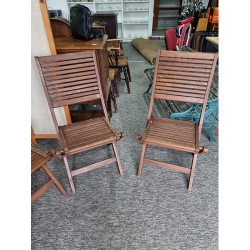 474 - Set of 4x FSC teak folding gardening chairs, all in good overall condition, Height of 1x chair is 92... 