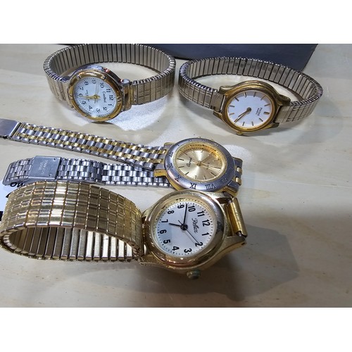 316 - A large collection of 16x various ladies wrist watches along with a good Speidel expandable strap. I... 