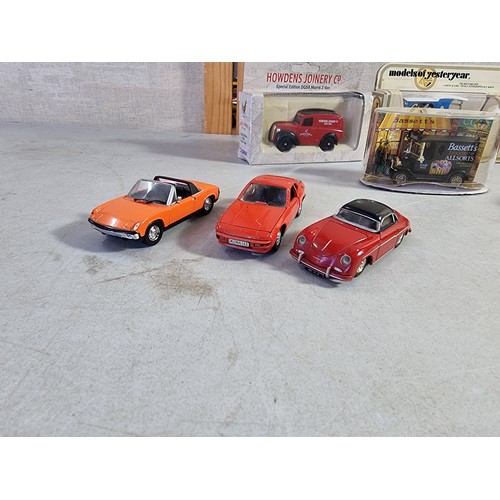 25 - Collection of 11x diecast vehicles inc a boxed Porsche 924, 356 and 914, 2x Lledo delivery vans unbo... 