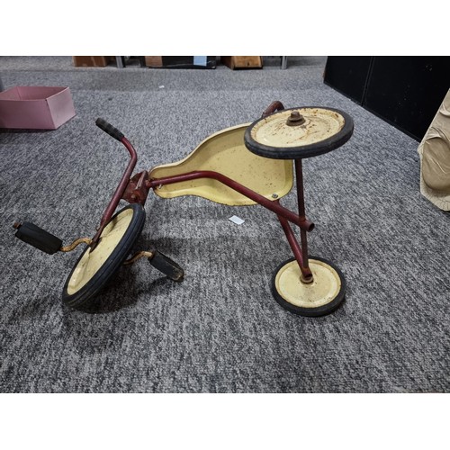 54 - Vintage metal Jet Ace of Dudley trike with red frame and cream seat measures 49cm high by 56cm long