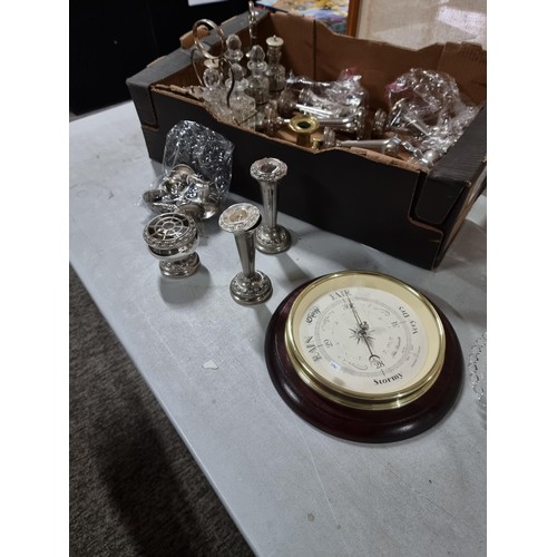 58 - 2x boxes of collectable glass and silver plated ware inc 2x complete cruet sets, bon bon dishes in p... 