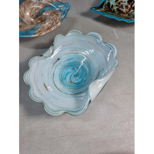 104 - Collection of 4x art glass ware pieces inc Murano blue and brown swirl glaze bowl, a Murano mottled ... 