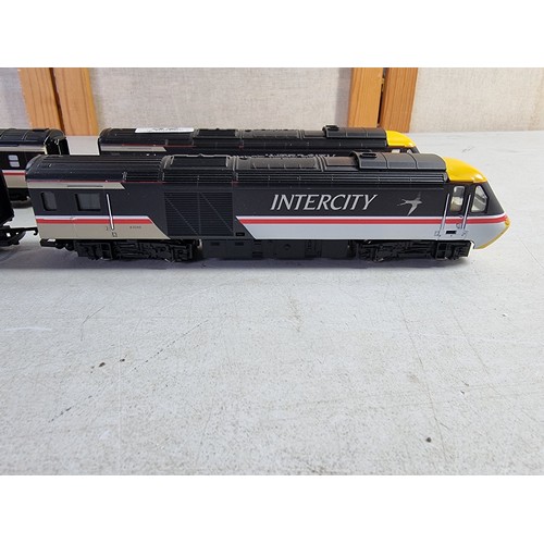 32 - Hornby intercity 125 4 car set unboxed, all in matching black swallow livery, with directional light... 