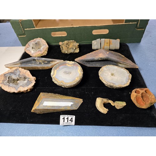 114 - A collection of good large crystal geode slices presenting some stunning natural patterns featuring ... 