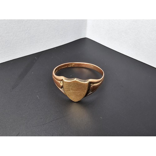 238 - Stunning antique hallmarked 9ct. rose gold ring having a blank shield cartouche to the front. Hallma... 