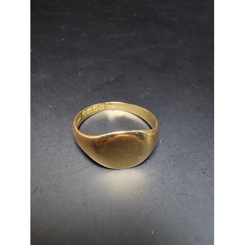 237 - Good quality antique hallmarked 18ct. yellow gold gents ring, hallmarked to Birmingham, 1894. In goo... 