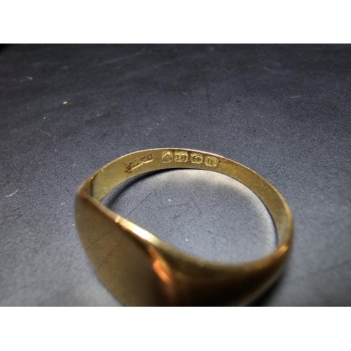 237 - Good quality antique hallmarked 18ct. yellow gold gents ring, hallmarked to Birmingham, 1894. In goo... 