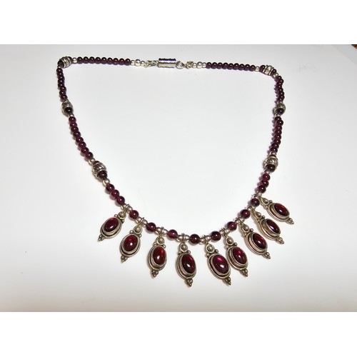190 - An excellent quality 925 sterling silver India garnet beaded necklace featuring 9 silver drops inset... 
