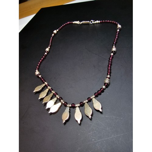 190 - An excellent quality 925 sterling silver India garnet beaded necklace featuring 9 silver drops inset... 