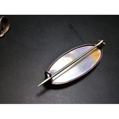 196 - A pretty 925 silver pendant inset with a large square cut blue lace agate stone along with a sterlin... 