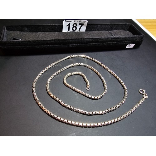 187 - A good quality chunky and heavy 925 sterling sliver neck chain with a box link design, the chain has... 