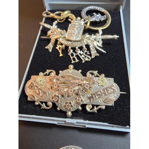 214 - A bundle of jewellery to include Pandora 925 Silver ring, an Antique hallmarked Silver sweetheart br... 