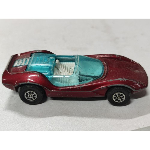 42 - 2x trays of diecast cars mostly by matchbox and corgi, all have various levels of play worn, see pho... 