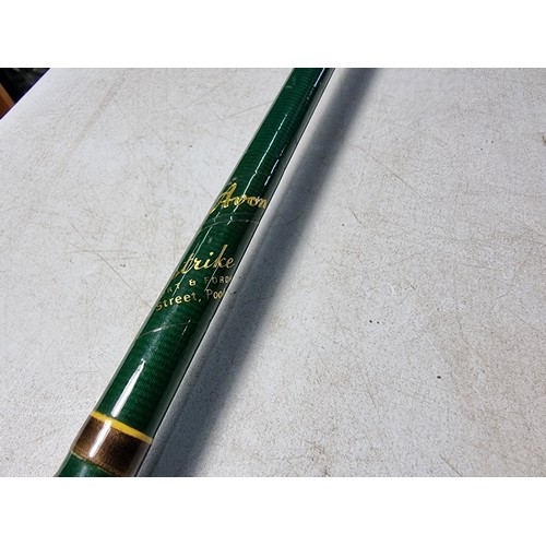 3A - A good quality green Davenport & Fordham 2 piece Avon rod, Farstrike, in 2 parts