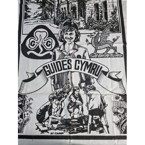 14 - Good quality 75th Anniversary girl guides tea-towel, a Broneirion (local to here) home of the welsh ... 