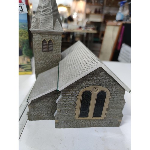 47 - Rare Hornby Skaledale R8516 St James' Parish Church - New in box - New old shop stock, highly detail... 