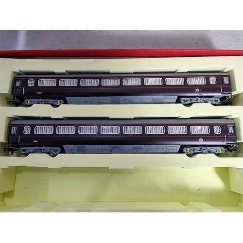 43 - Hornby Royal Train Coaches 2903 and 2904 - split from R1106 Premium Royal Train Box Set - Coaches ar... 