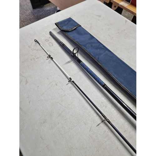 49 - A good quality Shakespear Salt MPV fishing rod in blue carry bag, rod measures 3.05m, has a casting ... 