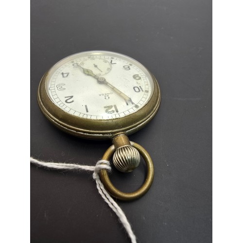 271 - A good rare WWII Omega military pocket watch circa 1940 with the broad arrow mark to the back, marke... 