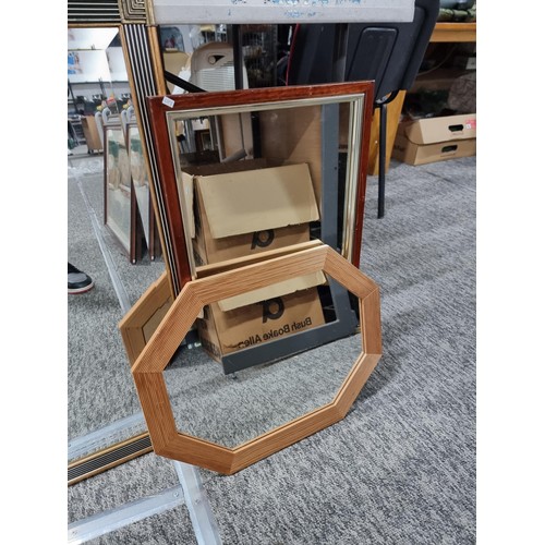 21 - Collection of 4x framed and glazed mirrors inc 2x art deco gilt framed bevel edged mirror, a mahogan... 