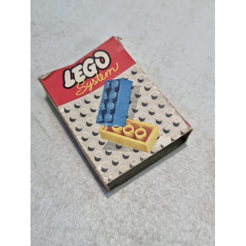 61 - Very Rare Vintage 1960's original Lego System 270 containing the original plastic bikes, 5x in total... 