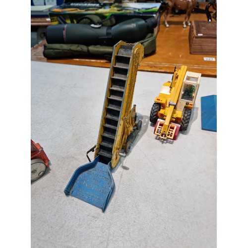 67 - Quantity of vintage Dinky vehicles inc a 2x caravans, a hovercraft, a crane, an escalator etc all in... 