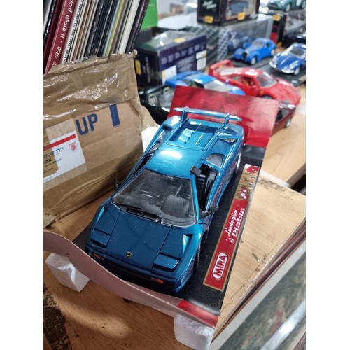 72 - Collection of diecast vehicles inc a boxed Mira Lamborghini Diablo 1/18 scale, a boxed Maisto Mclare... 