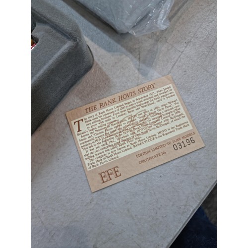 82 - Model railways 00 gauge 1/76 scale, three EFE limited edition die-cast model sets, each set contains... 