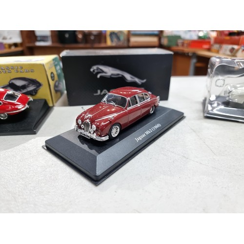 114 - Collection of 3x boxed Jaguar cars, inc an E type, a MKII 1960 and a MarkII Bedfordshire police car.... 