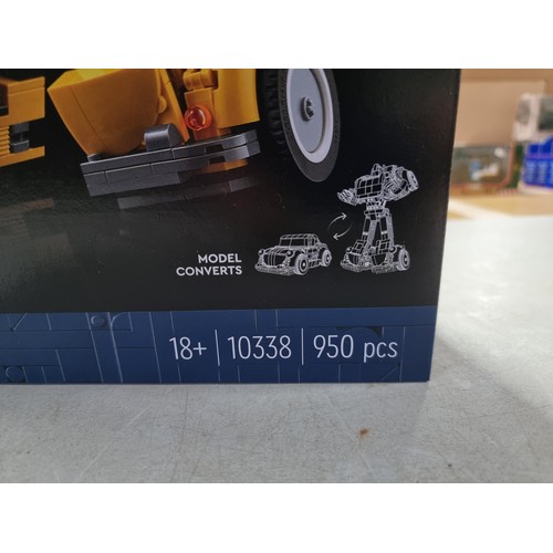 99A - Brand new sealed box of Lego Transformers Bumble Bee 10338 (950 pieces)