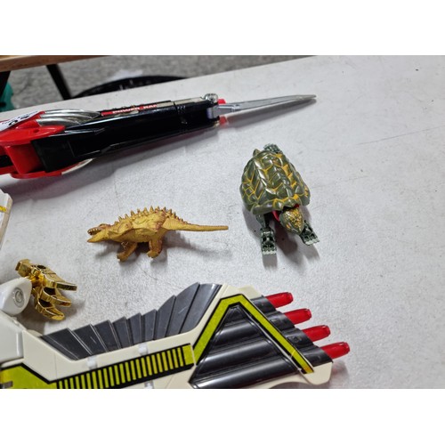 97 - A collection of vintage collectable action figures and accessories to include a rare collectable Pow... 