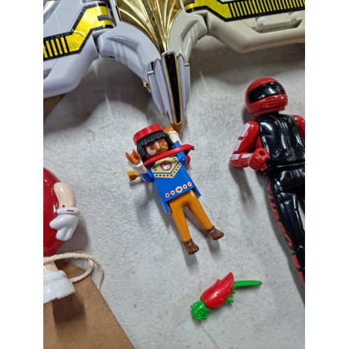 97 - A collection of vintage collectable action figures and accessories to include a rare collectable Pow... 