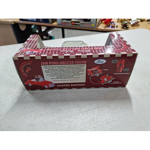 105 - A collection of 4x rare chain driven heavy diecast cars by Gearbox Collectibles, including a boxed 1... 