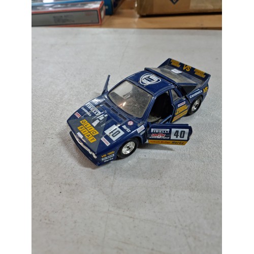 70 - Quantity of collectable scale model cars by Burago and Maisto, inc 2x boxed Lancia Burago cars, boxe... 