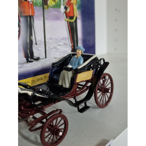 10 - Boxed Britains collectors club, Trooping of the colour Her majesty in the ivory mounted Phaeton, con... 