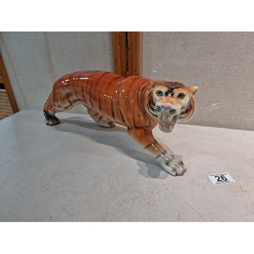 26 - 2 good quality Melbaware figurines including a lion and a tiger, both are stamped Melbaware undernea... 