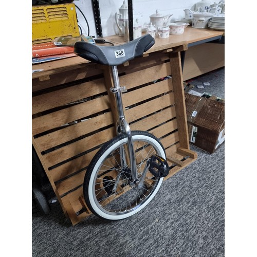 368 - Good quality unicycle in good order with a good tyre with good tread, adjustable seat