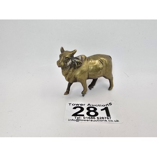 281 - A good quality antique cold cast solid bronze miniature bull figure presenting good detail, 2 of the... 