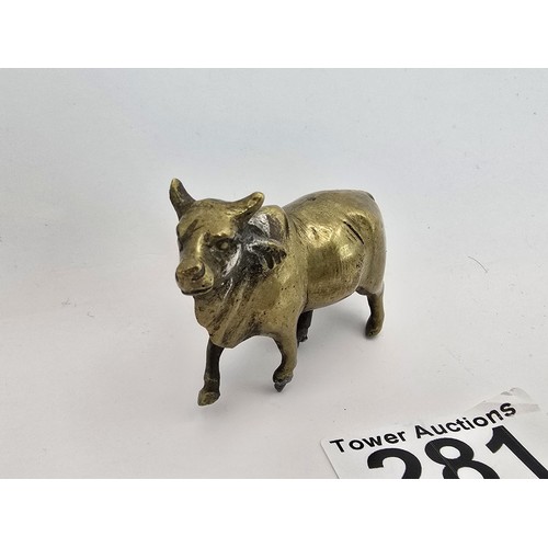 281 - A good quality antique cold cast solid bronze miniature bull figure presenting good detail, 2 of the... 