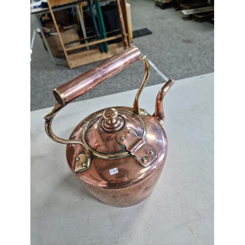 6 - 2 very good quality copper kettles with unusual hinged lids dating form the late 19th century and bo... 