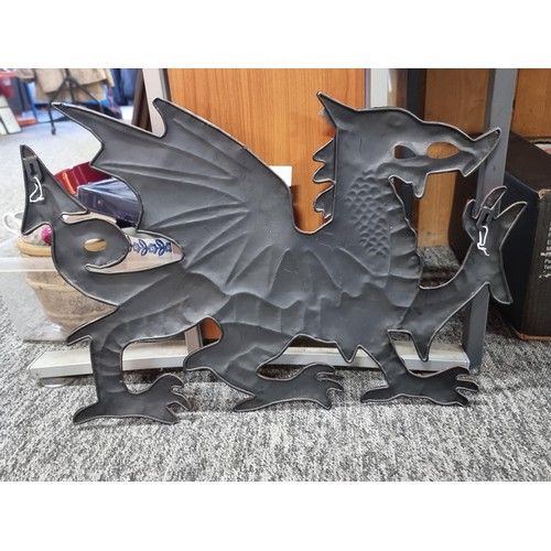 36 - Good quality tin welsh dragon wall hanger in good order measures 43cm high 65cm long