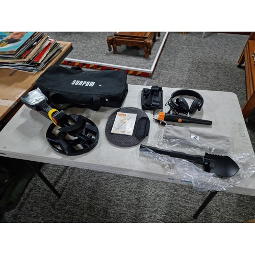 47 - Cased Sunpow Metal Detector MD-620 with digital display in good order complete with Sunpow pin point... 