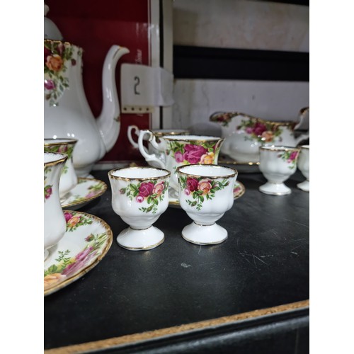 34 - Large 26x quantity of Royal Albert Old Country Roses part dinner tea set, inc coffee pot, 6x coffee ... 