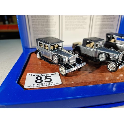 85 - Boxed Lledo Rolls-Royce diecast car collection on a wooden plinth inc a Silver Ghost, Playboy and a ... 