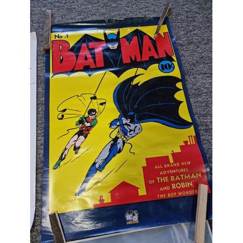 99 - Large collection of posters to include Batman, Superman, Lancaster Bomber with pilot signatures, Sta... 