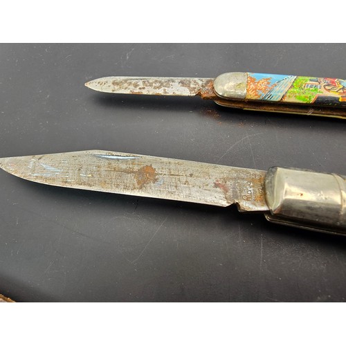 247 - 3 good collectable knives and penknives to include a good small William Rogers knife featuring a ban... 