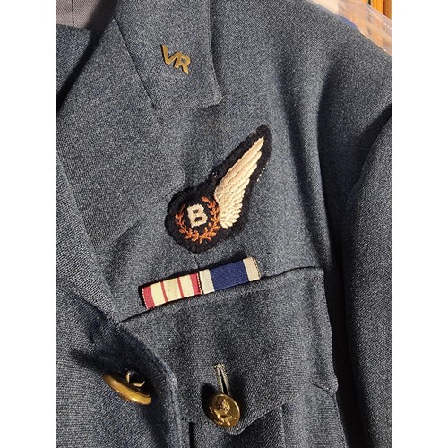 120 - British Royal Air Force dress uniform jacket with VR collar badge, RAF brass buttons, cloth B brevet... 