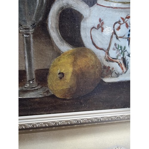 123 - 2x ornate framed original art works of still life both in good order with a good ornate frame both a... 