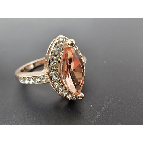 176 - Pretty 925 silver solitaire ring inset with a sparkly CZ stone, along with a new ornate rose gold to... 