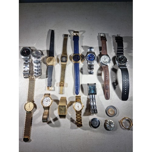 142 - Collection of assorted wristwatches to inc Timex, Accurist, Taon, Citizen etc, all are untested plea... 